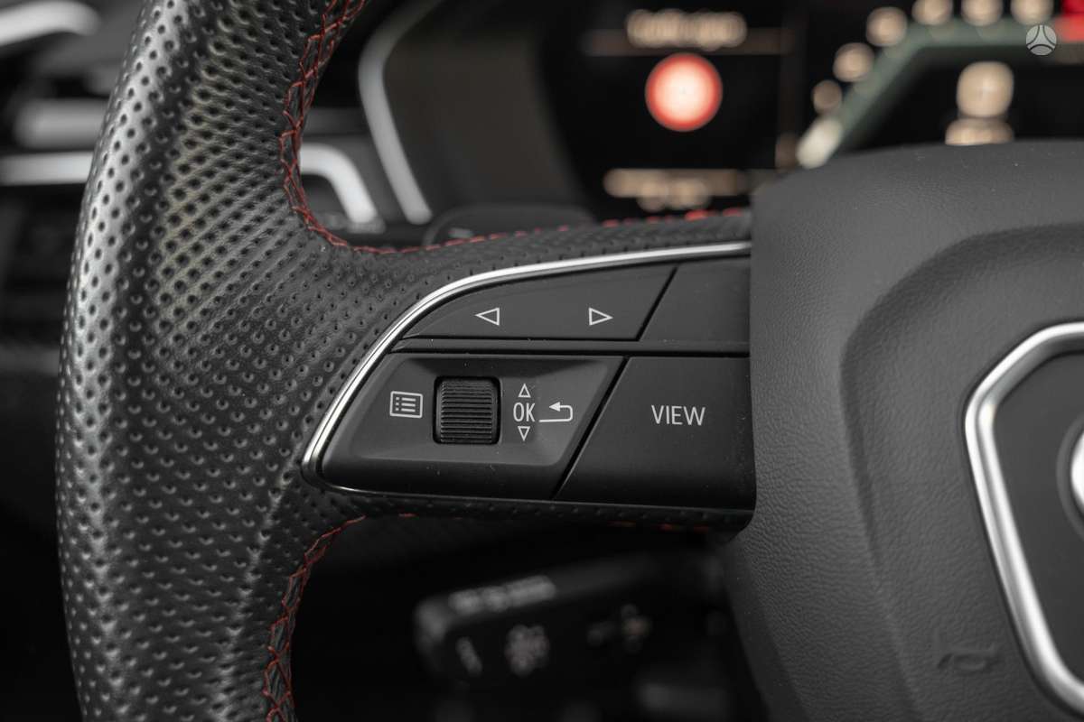 Audi S5, 3.0 l., Седан