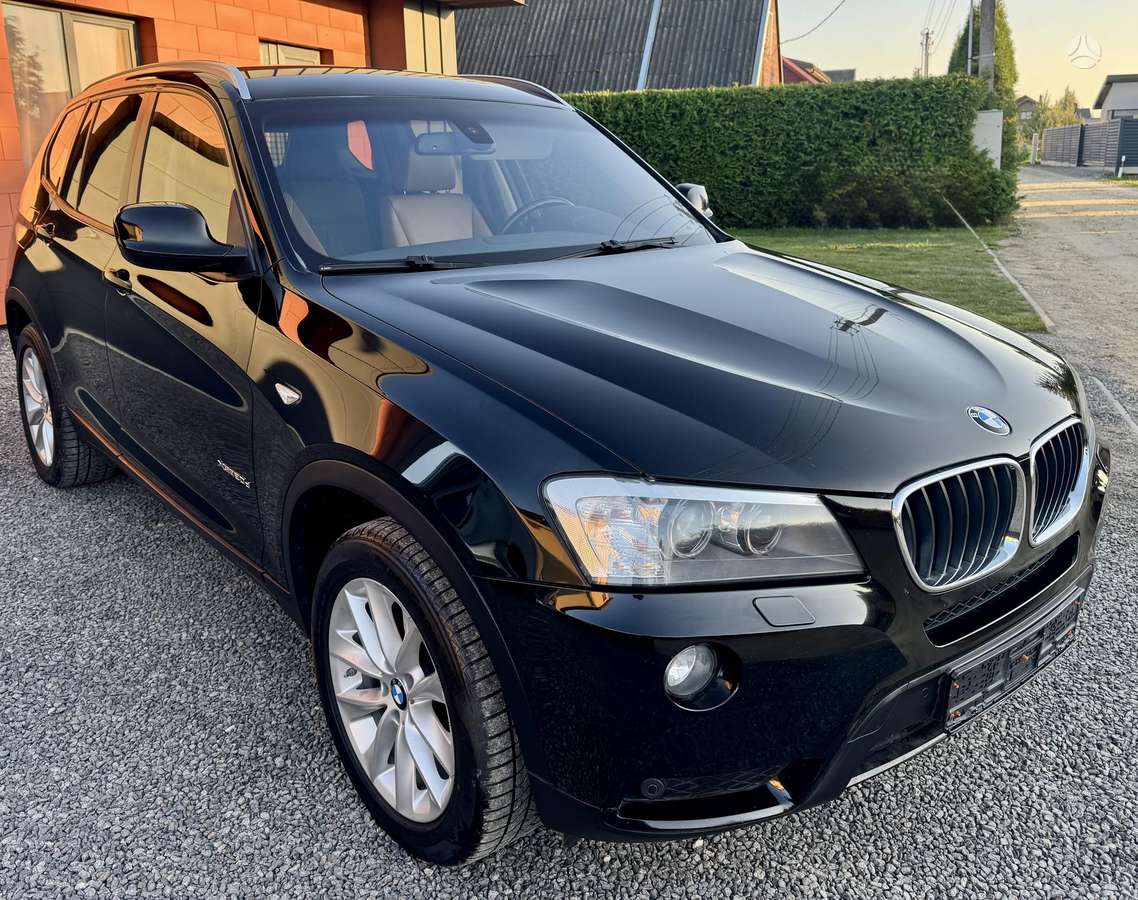 BMW X3, 2.0 l., off-road / crossover
