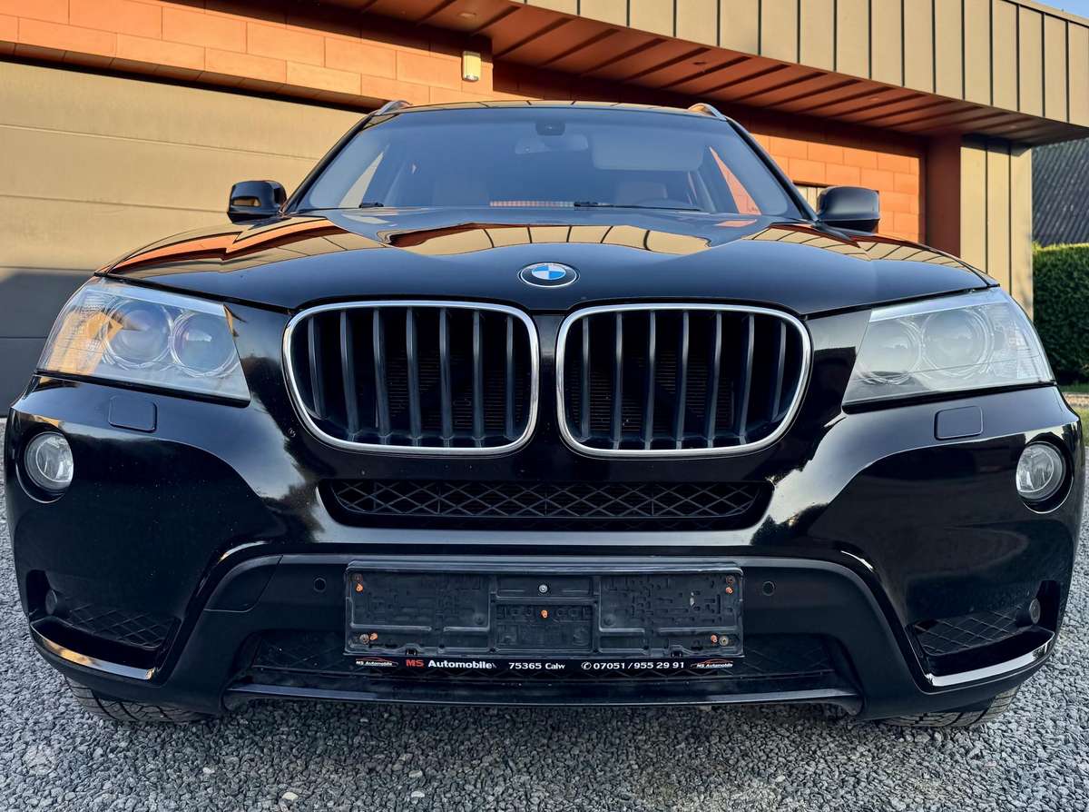 BMW X3, 2.0 l., off-road / crossover