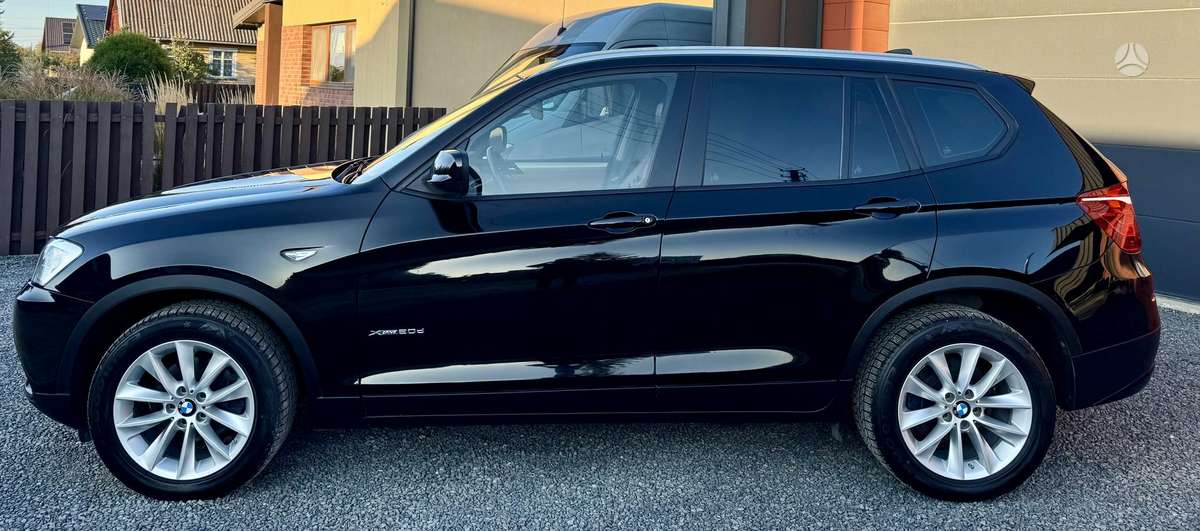 BMW X3, 2.0 l., off-road / crossover