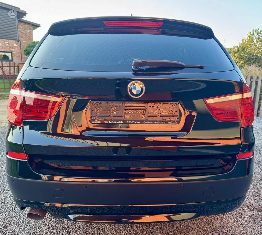 BMW X3, 2.0 l., off-road / crossover