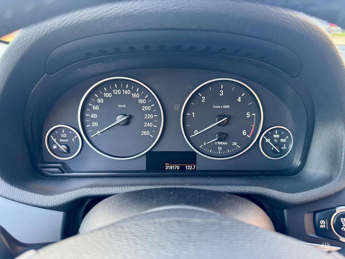 BMW X3, 2.0 l., off-road / crossover