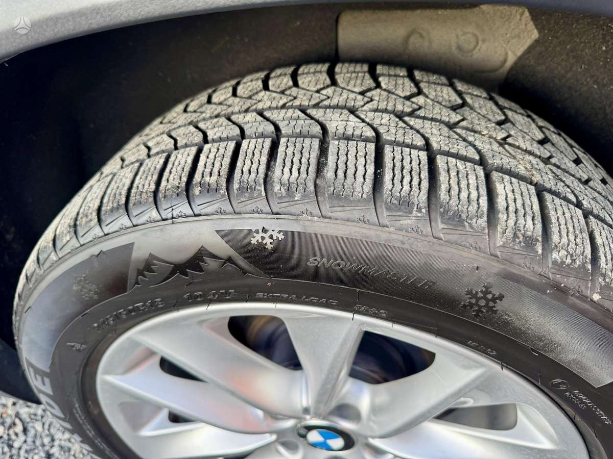 BMW X3, 2.0 l., off-road / crossover