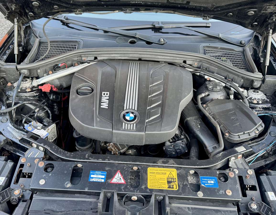 BMW X3, 2.0 l., off-road / crossover
