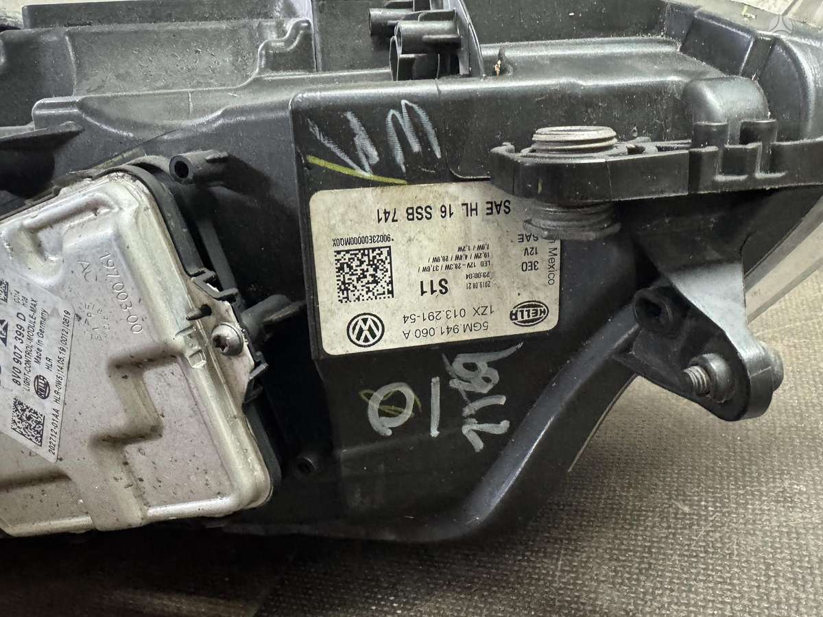Volkswagen Golf kėbulo dalys