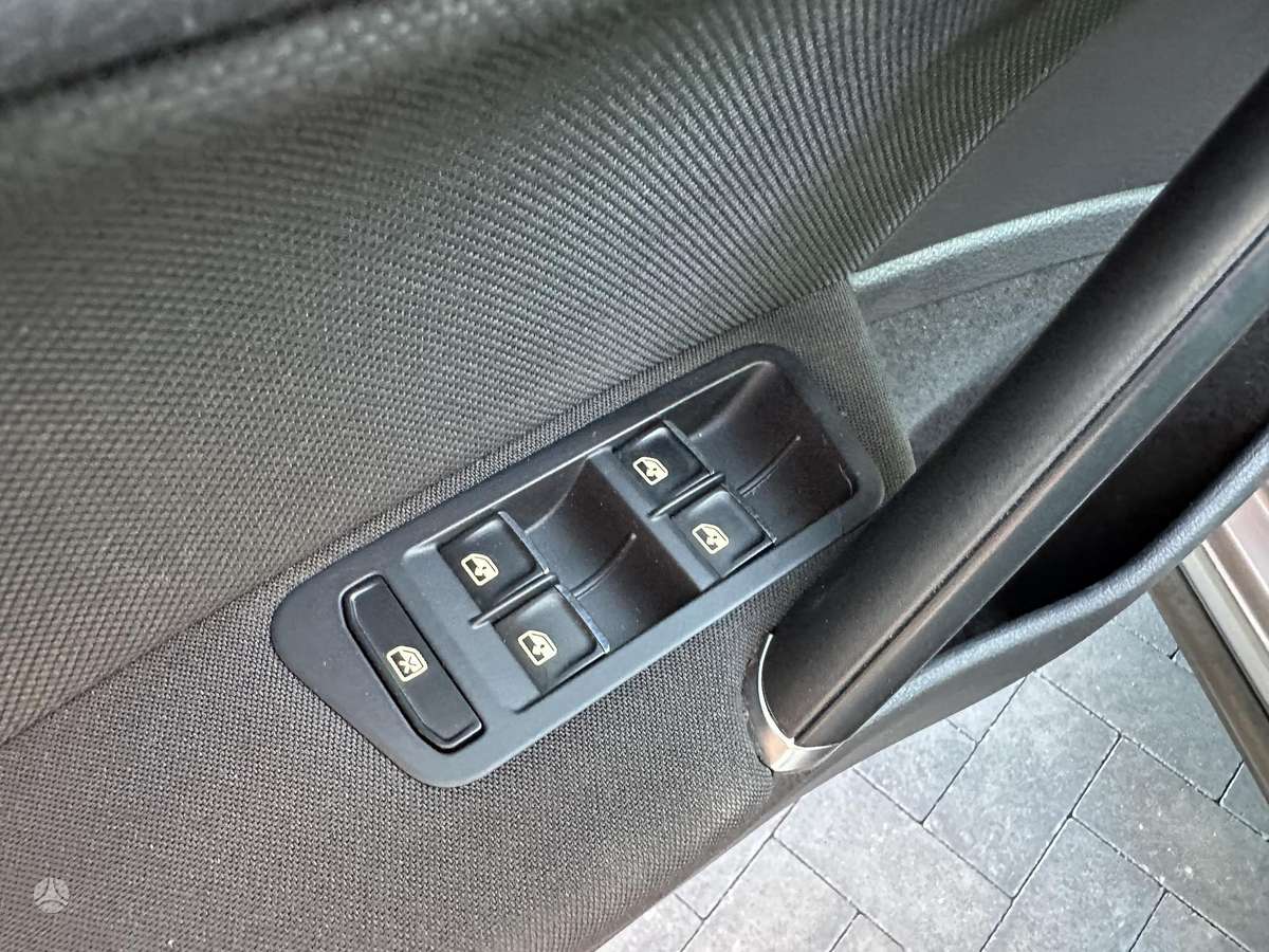 Volkswagen Golf, 2.0 l., hatchback
