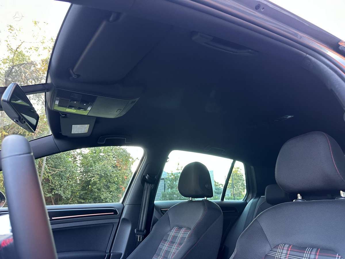 Volkswagen Golf, 2.0 l., hatchback