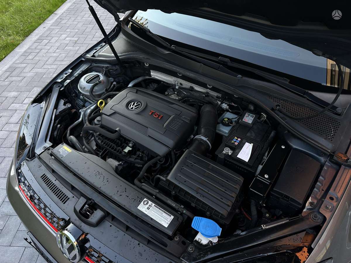 Volkswagen Golf, 2.0 l., hatchback