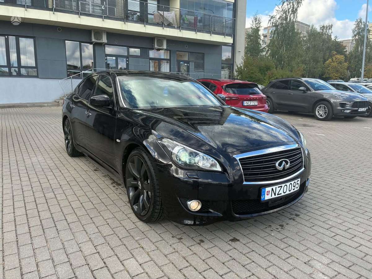 Infiniti M30, 3.0 l., Седан