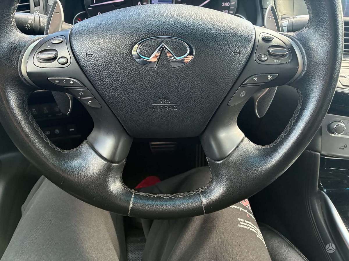 Infiniti M30, 3.0 l., Седан