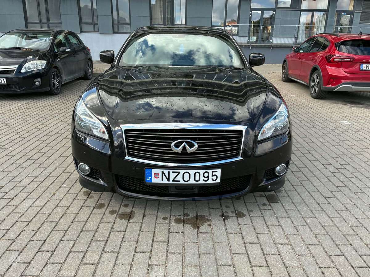 Infiniti M30, 3.0 l., Седан