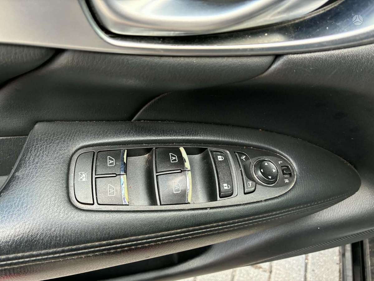 Infiniti M30, 3.0 l., Седан