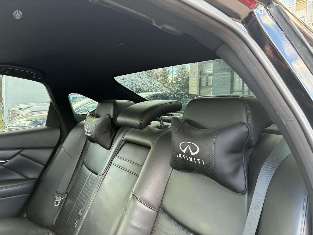 Infiniti M30, 3.0 l., Седан