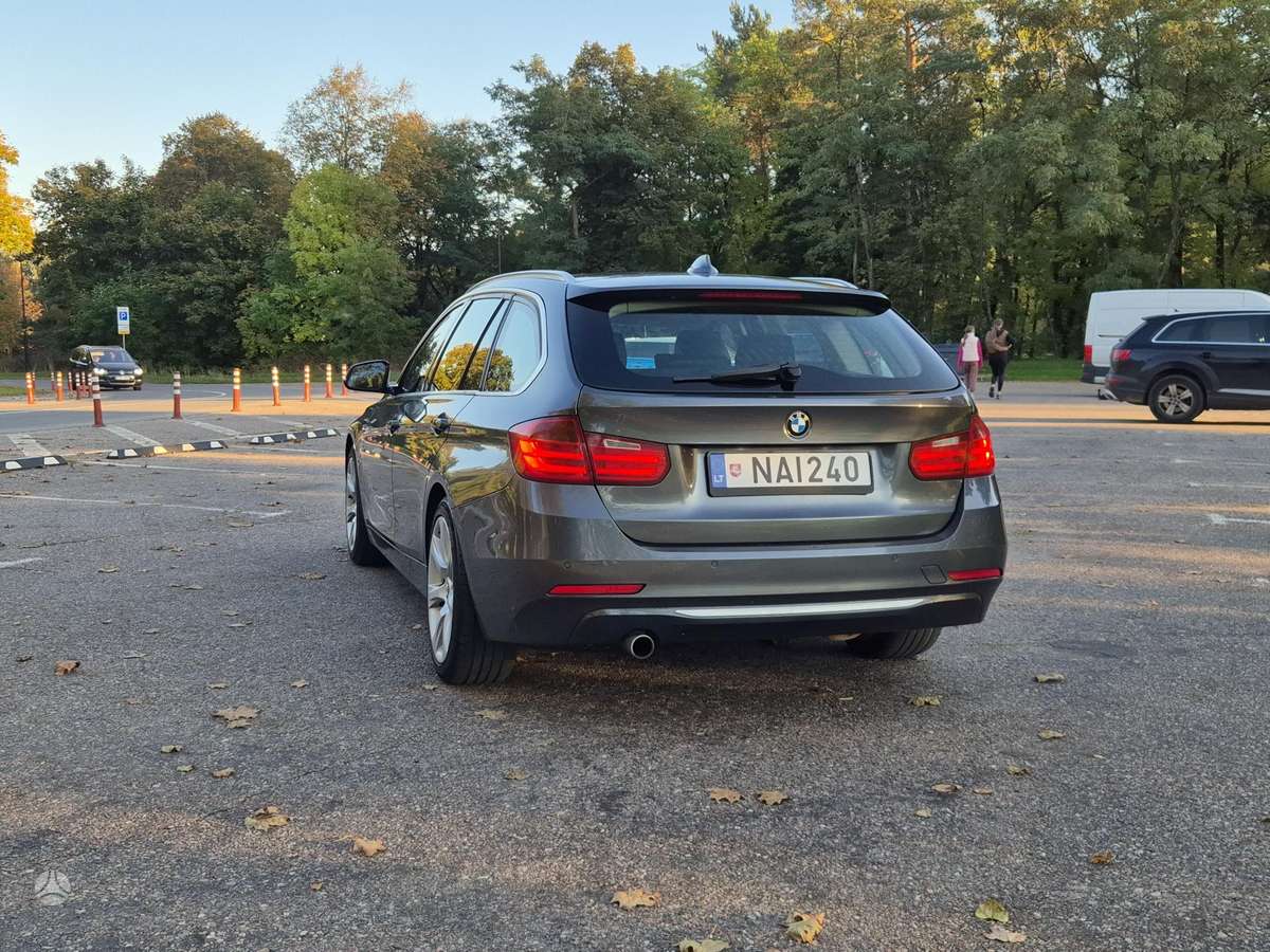 BMW 320, 2.0 l., wagon