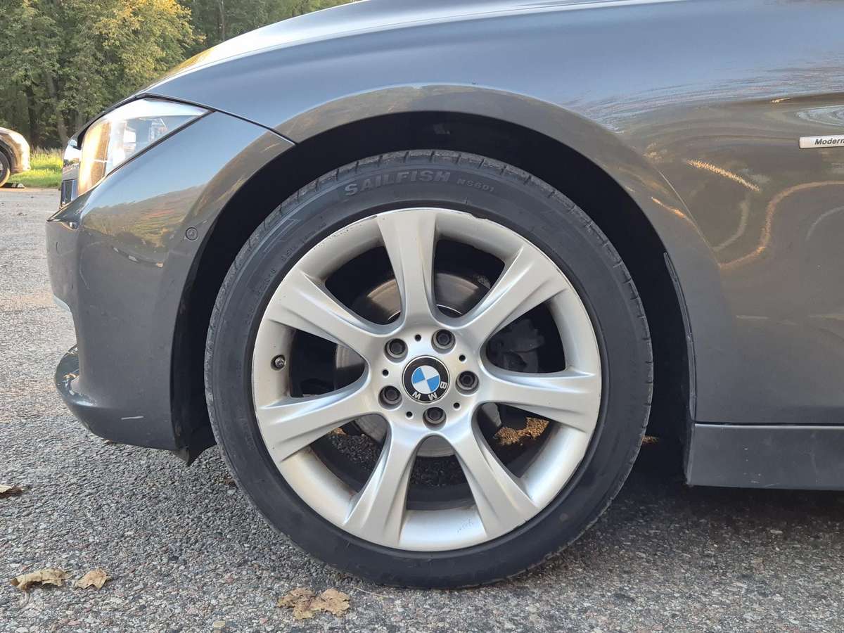 BMW 320, 2.0 l., Универсал