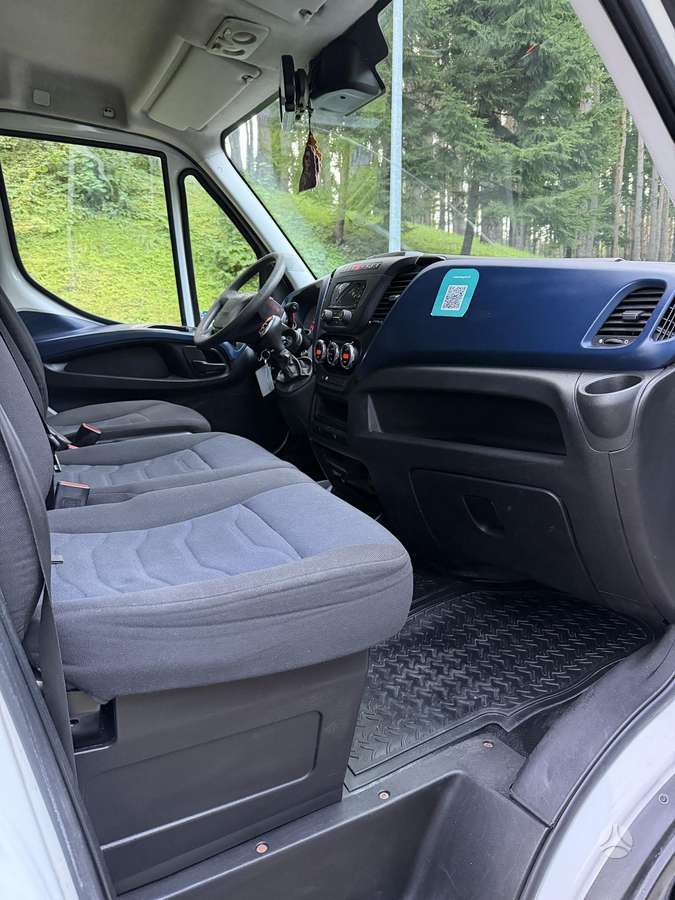 Iveco Daily, 2.3 l., cargo van