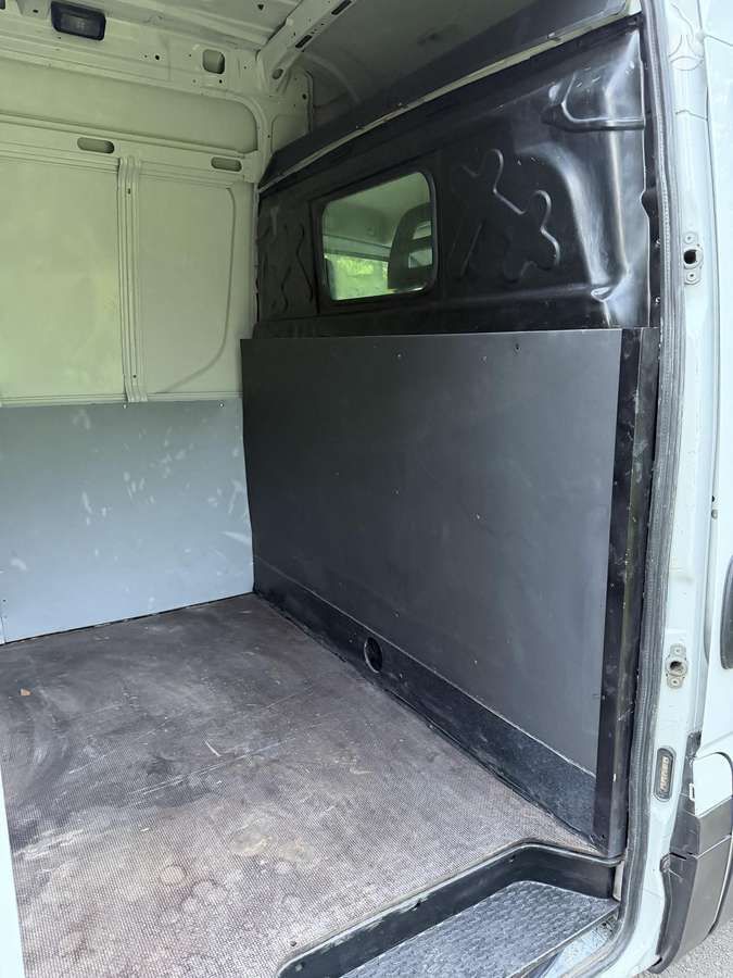 Iveco Daily, 2.3 l., cargo van