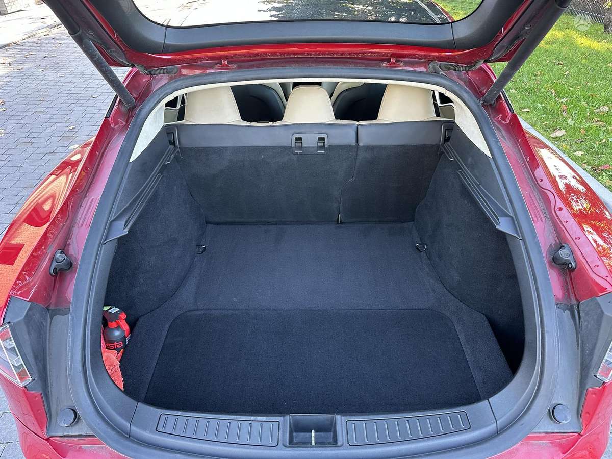 Tesla Model S, 75 кВт·ч, Хэтчбек