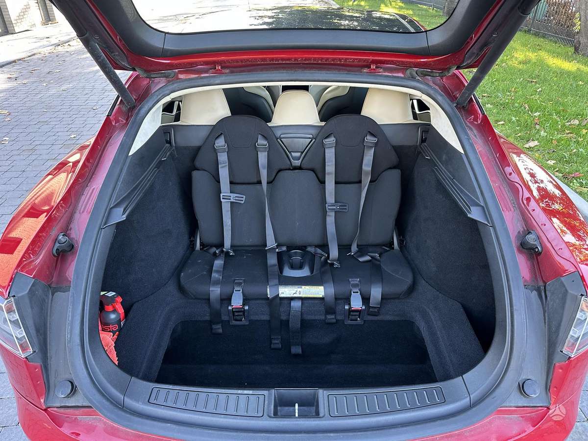 Tesla Model S, 75 кВт·ч, Хэтчбек
