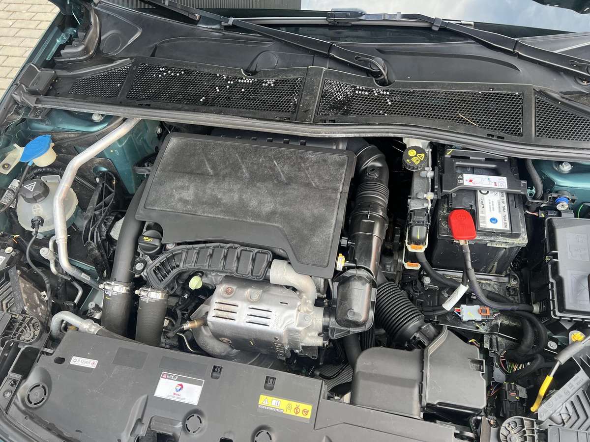 Peugeot 308, 1.2 l., Универсал