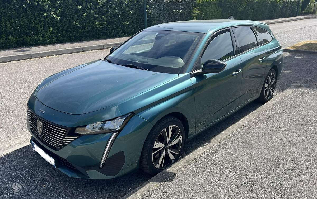 Peugeot 308, 1.2 l., Универсал