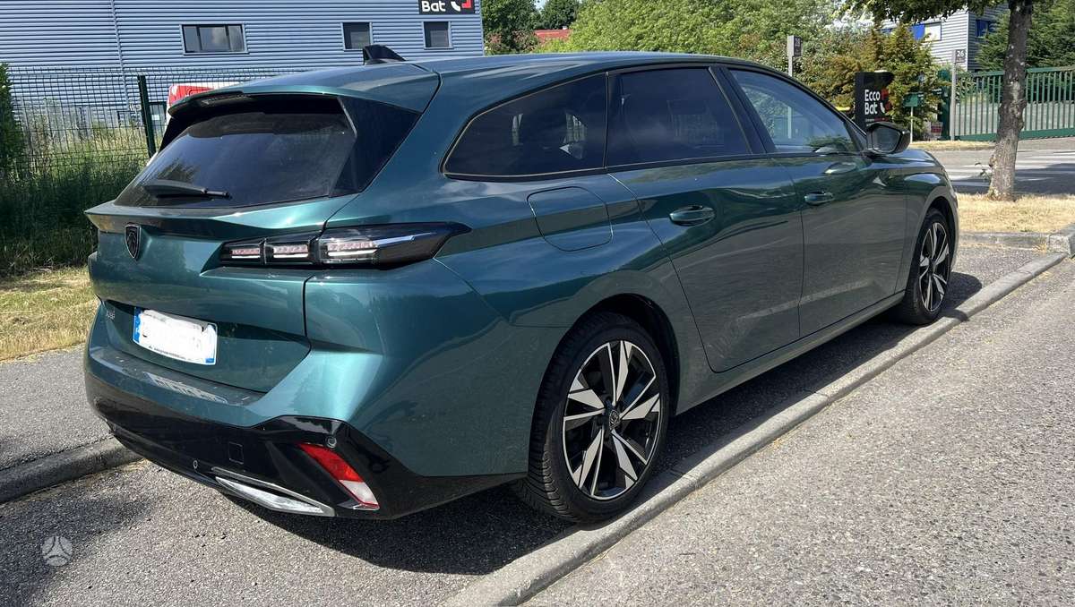 Peugeot 308, 1.2 l., Универсал