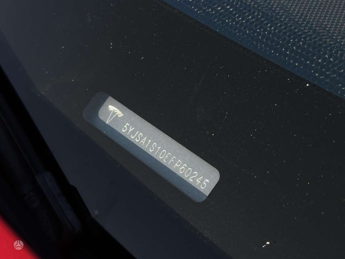 Tesla Model S, 75 кВт·ч, Хэтчбек