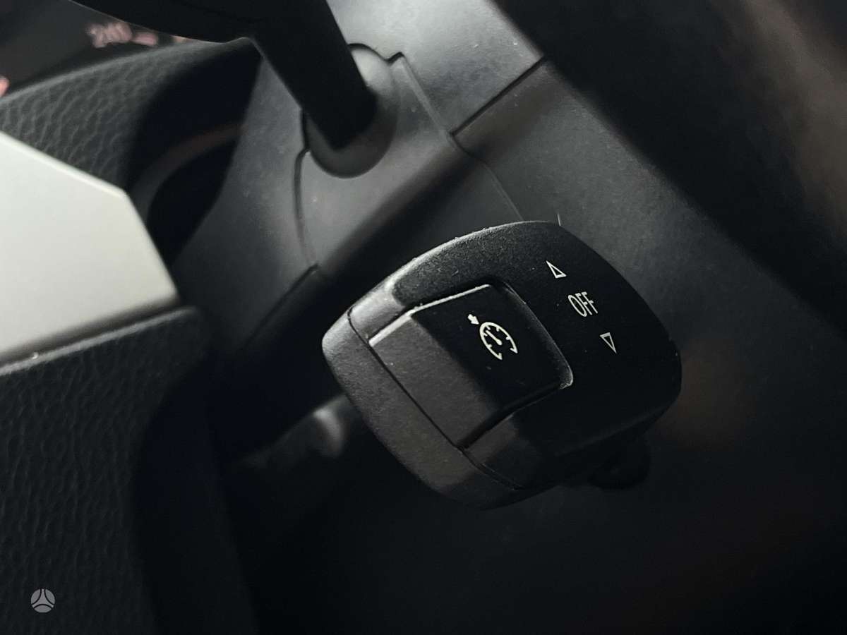 BMW 320, 2.0 l., Седан