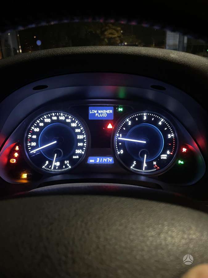 Lexus IS 220, 2.2 l., Седан