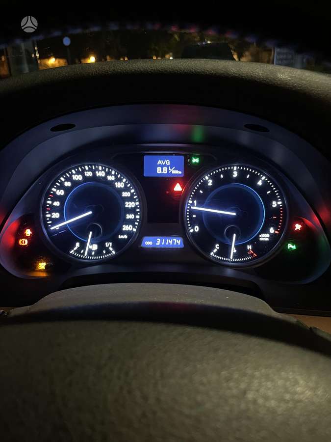 Lexus IS 220, 2.2 l., Седан