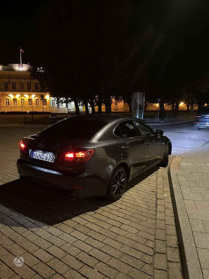 Lexus IS 220, 2.2 l., Седан