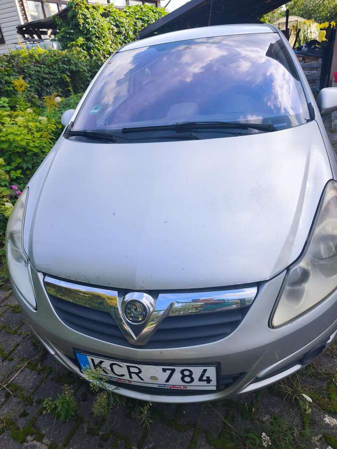 Opel Corsa, 1.2 l., Хэтчбек
