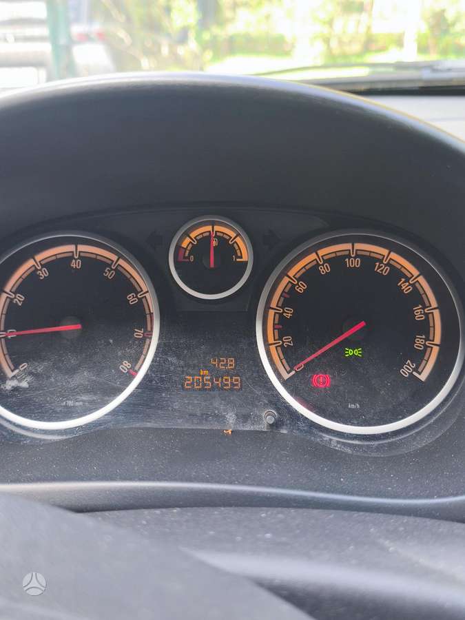 Opel Corsa, 1.2 l., Хэтчбек