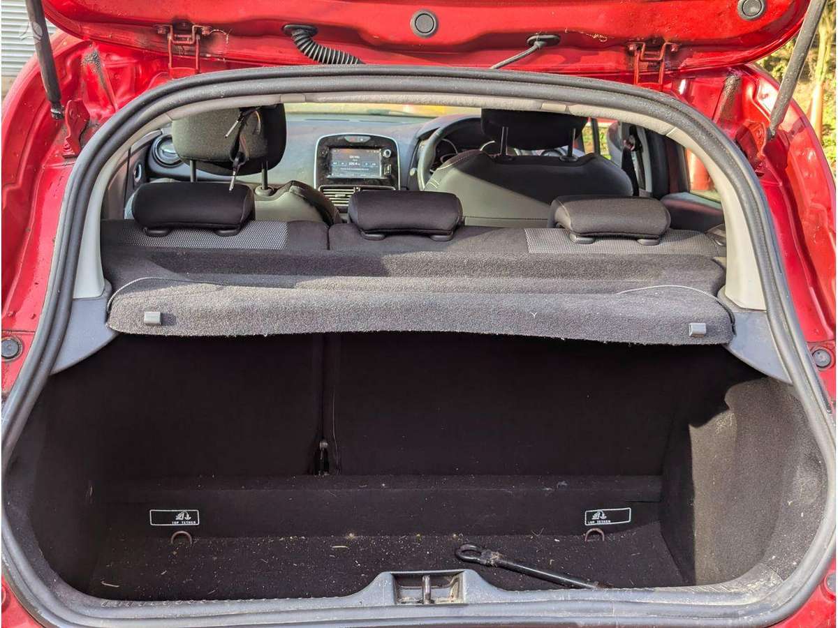 Renault Clio engine