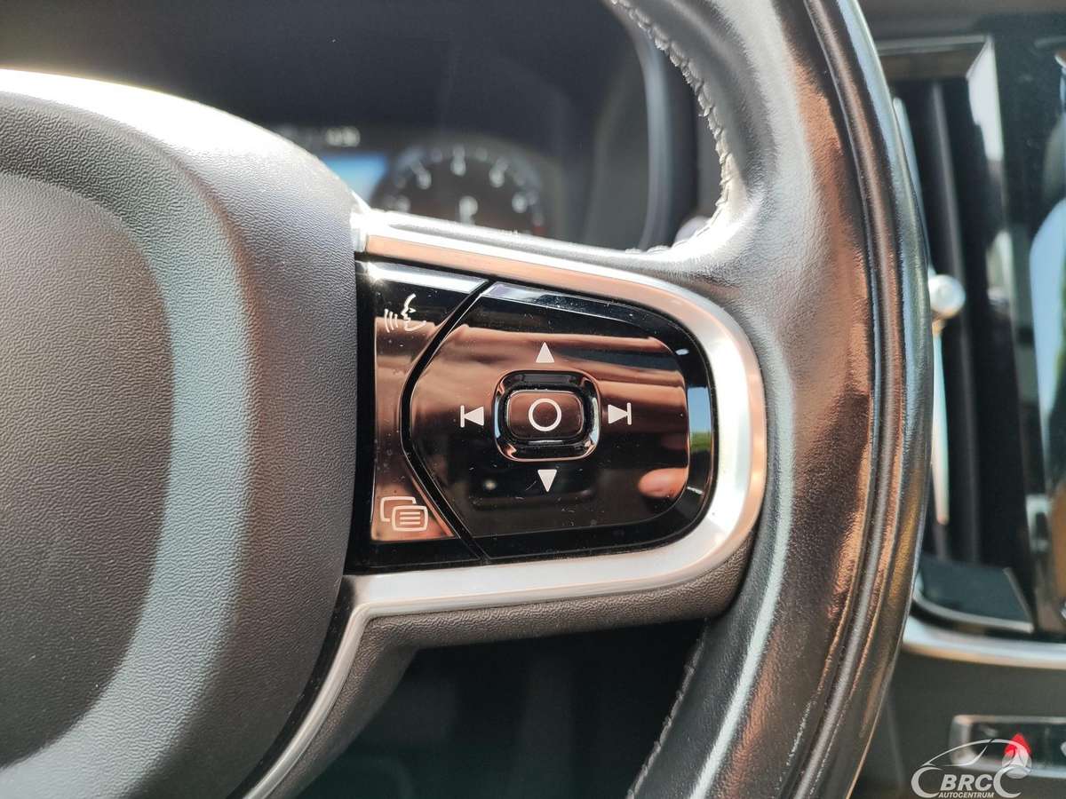 Volvo S90, 2.0 l., Седан