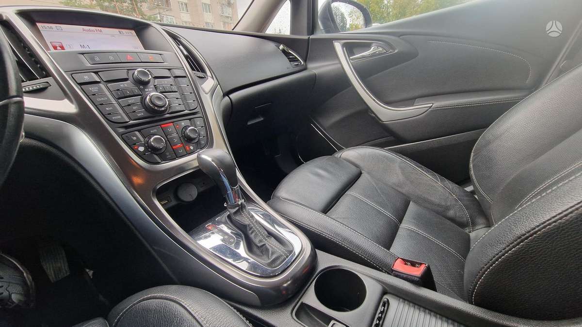 Opel Astra, 2.0 l., Хэтчбек