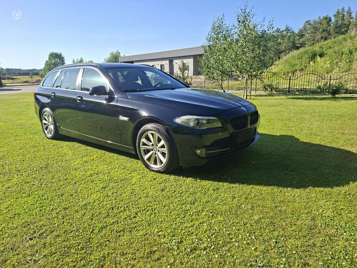 BMW 520, 2.0 l., wagon