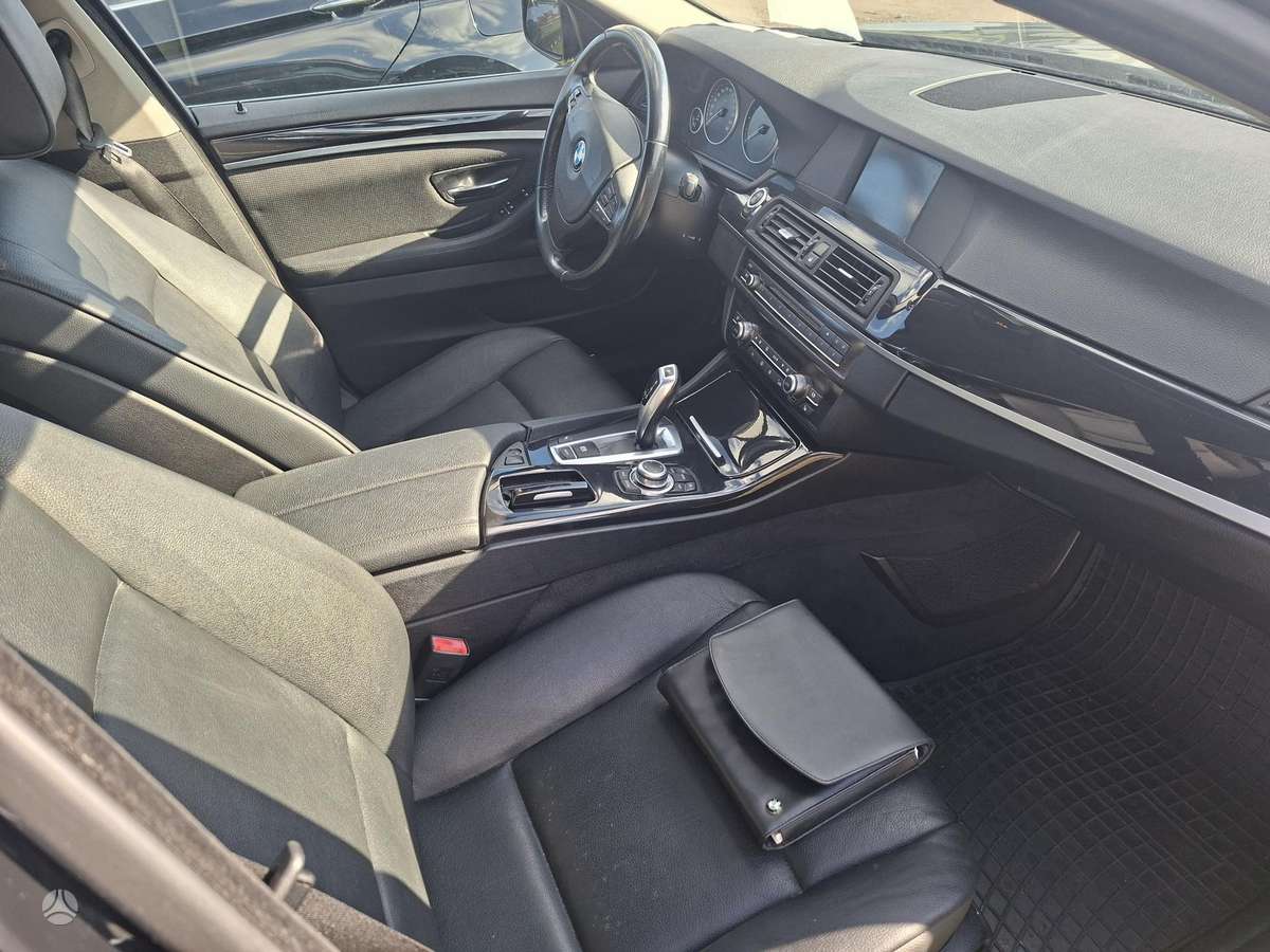 BMW 520, 2.0 l., wagon