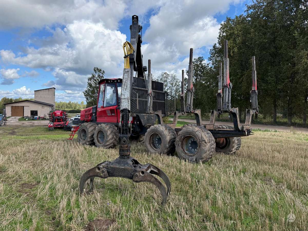 Komatsu 855.1 (F594), forwarders