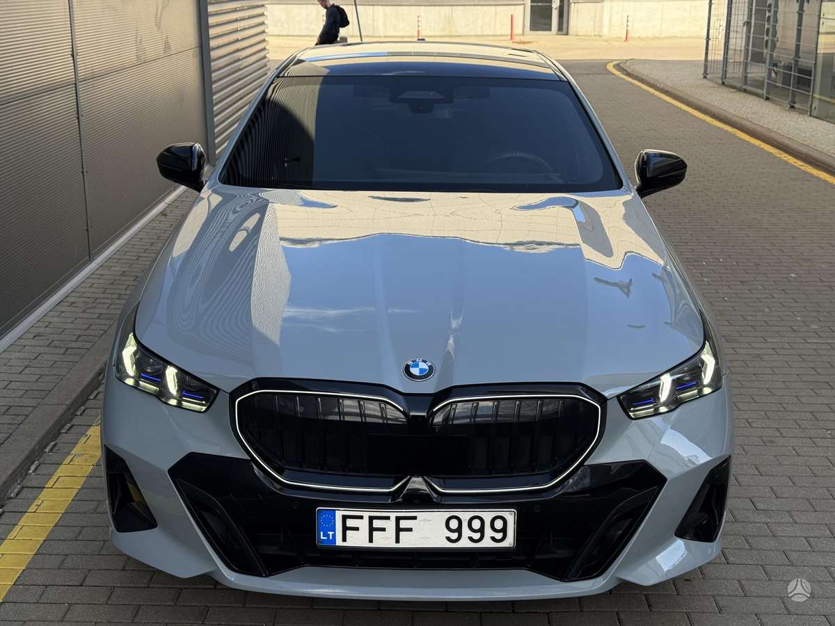 BMW 520, 2.0 l., Седан