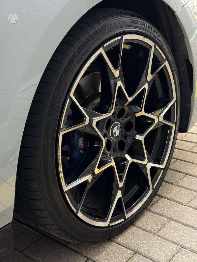 BMW 520, 2.0 l., Седан