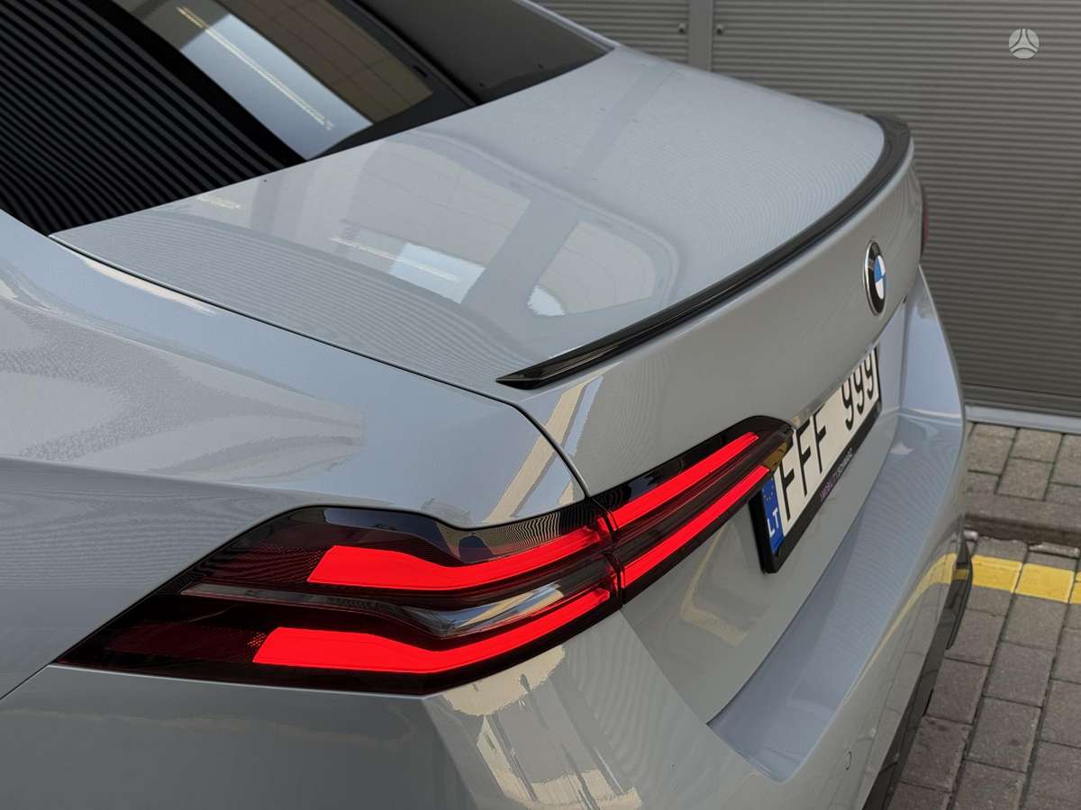 BMW 520, 2.0 l., Седан