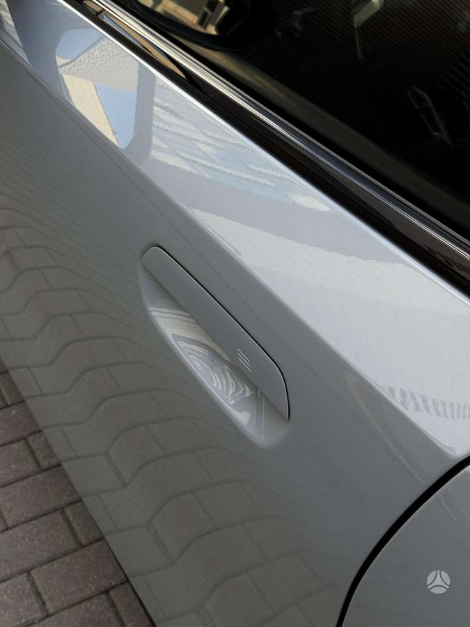 BMW 520, 2.0 l., Седан