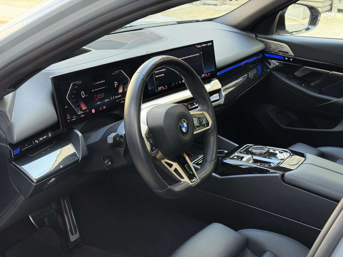 BMW 520, 2.0 l., Седан