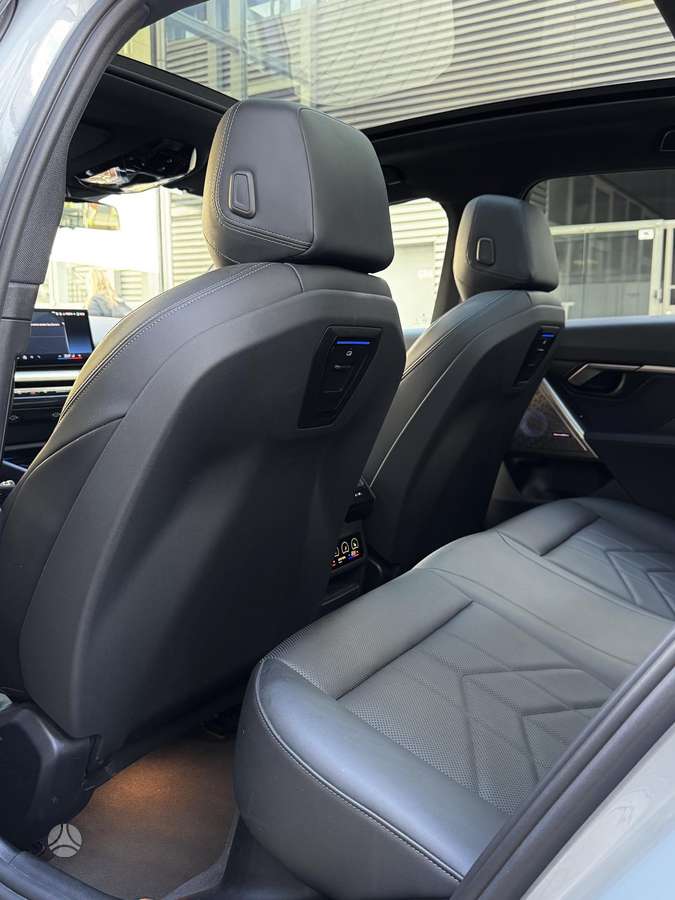 BMW 520, 2.0 l., Седан