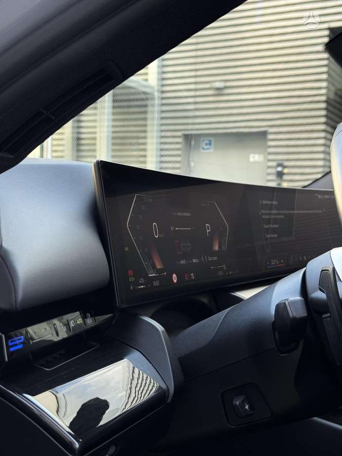 BMW 520, 2.0 l., Седан