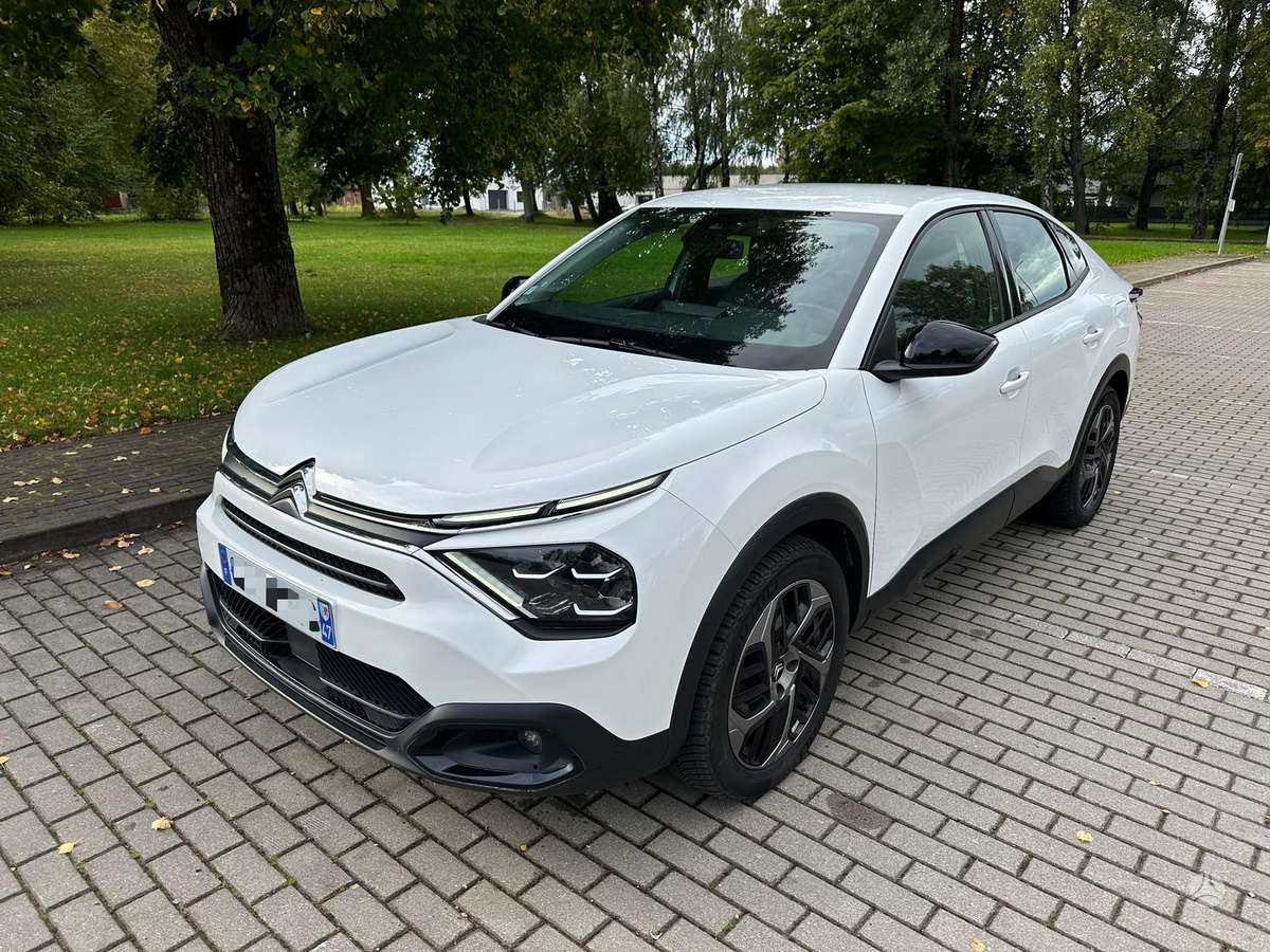 Citroen C4, 1.5 l., Хэтчбек