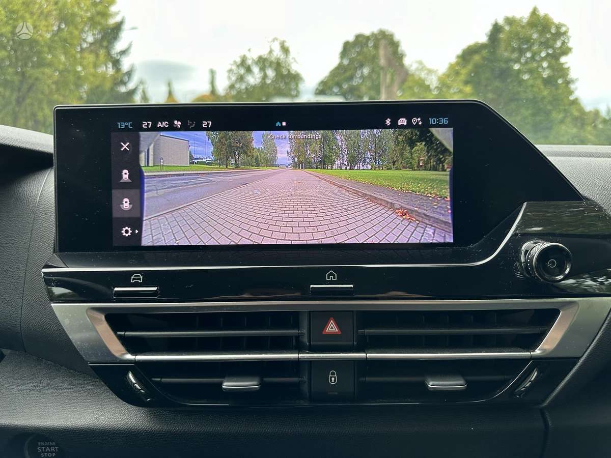Citroen C4, 1.5 l., Хэтчбек