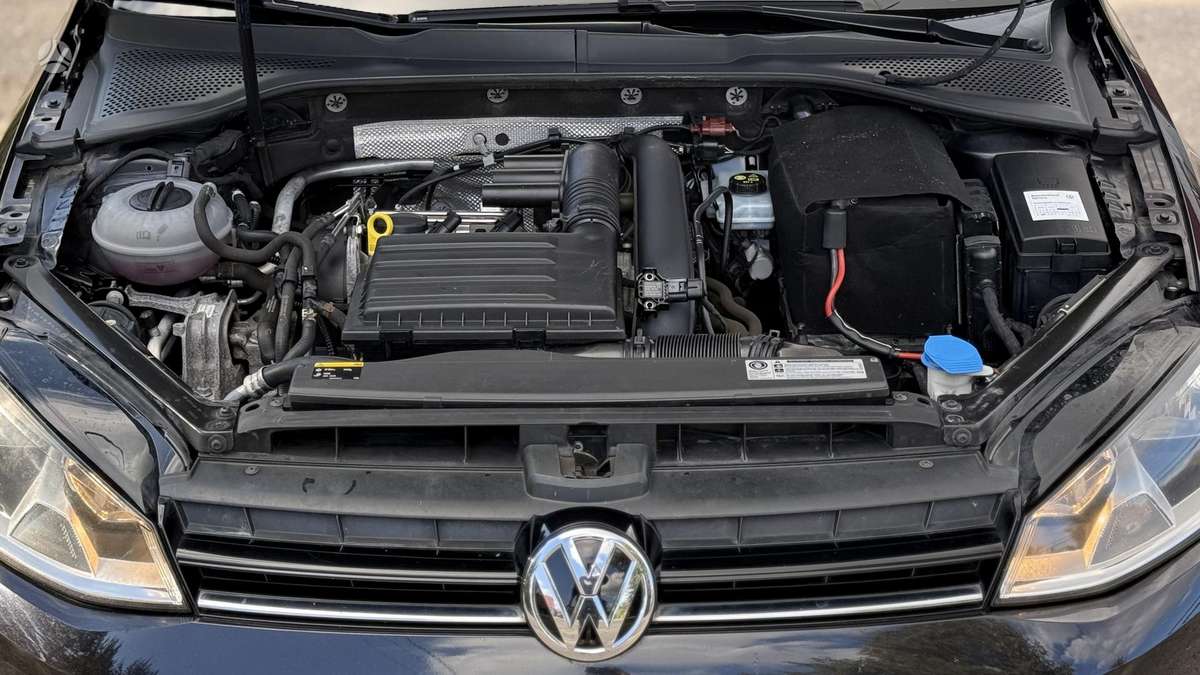 Volkswagen Golf, 1.2 l., Универсал