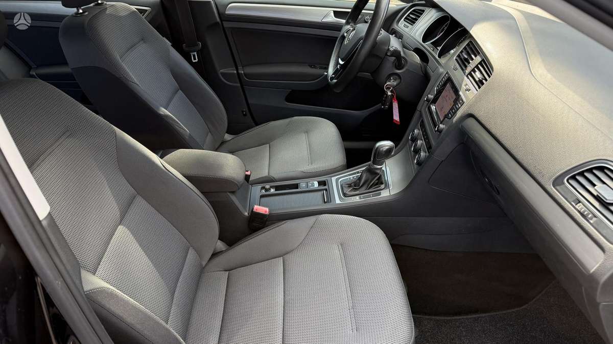 Volkswagen Golf, 1.2 l., Универсал